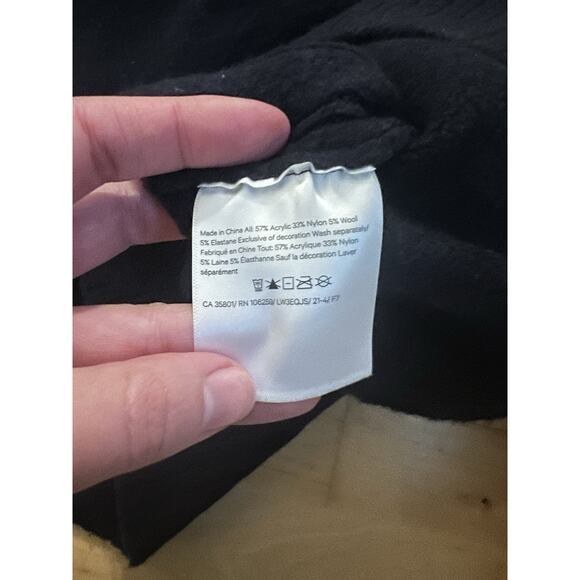 Lululemon Twin Rib Turtleneck Sweater Wool Blend Navy Blue M - Picture 3 of 3